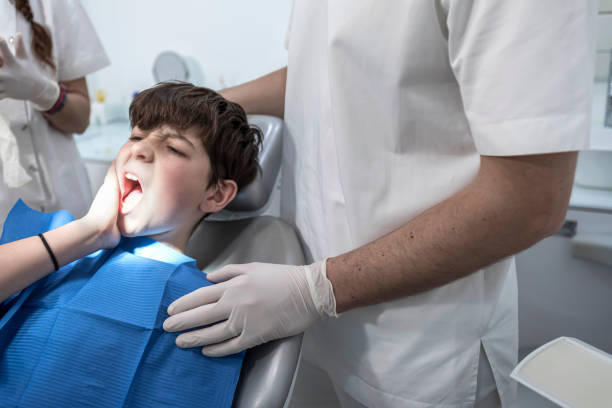 Best Broken or Cracked Tooth Emergency Dentist in USA